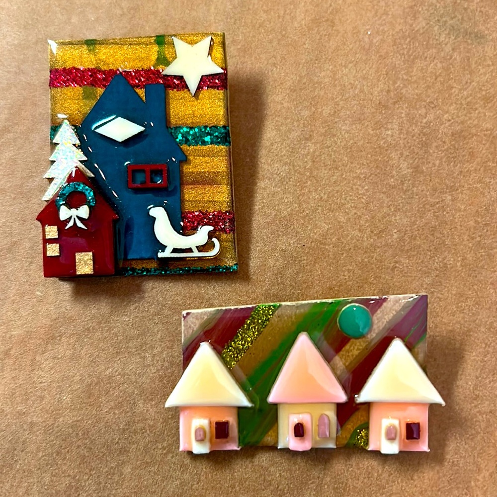 Vintage pins. By Lucinda.  Christmas theme